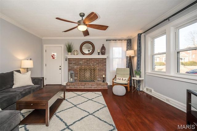 7650 Marion Court, Maplewood, MO 63143