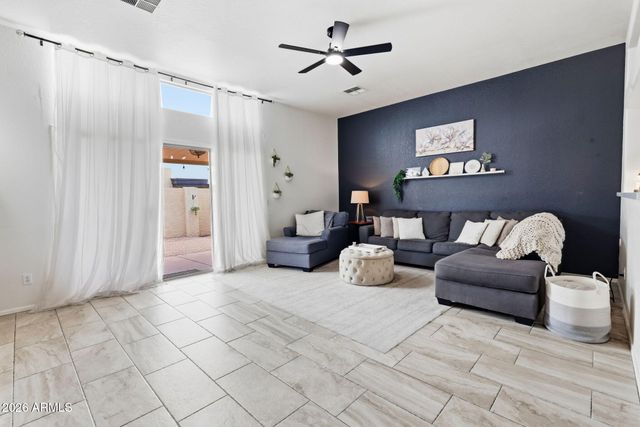 7006 E JENSEN Street 120, Mesa, AZ 85207
