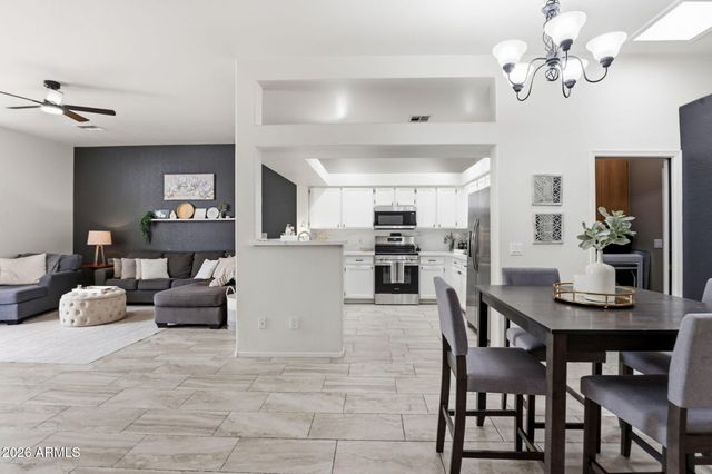 7006 E JENSEN Street 120, Mesa, AZ 85207