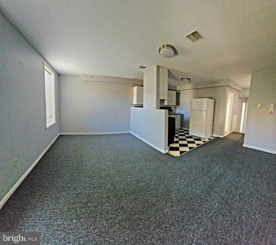 1704 W DIAMOND ST, Philadelphia, PA 19121