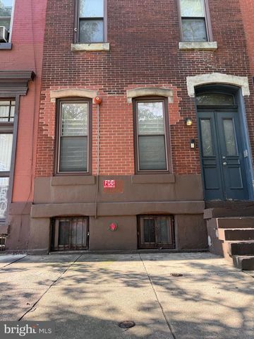 1704 W DIAMOND ST, Philadelphia, PA 19121