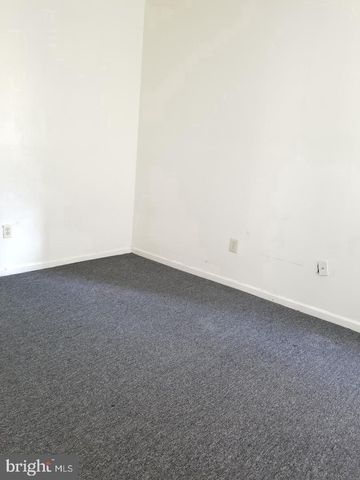 1704 W DIAMOND ST, Philadelphia, PA 19121