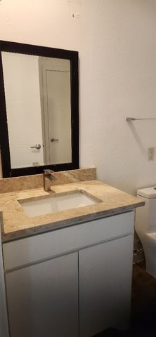 1100 W Trinity Mills Road 1017, Carrollton, TX 75006