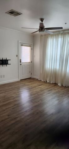 1100 W Trinity Mills Road 1017, Carrollton, TX 75006