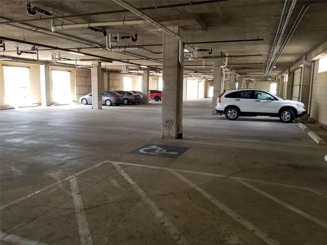 1100 W Trinity Mills Road 1017, Carrollton, TX 75006