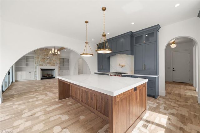 780 Royal Jasmine Court, Winston-salem, NC 27106