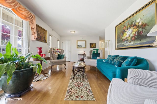 1903 Rosebud Drive, Maryville, TN 37803