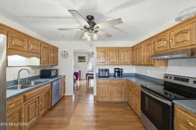 1903 Rosebud Drive, Maryville, TN 37803