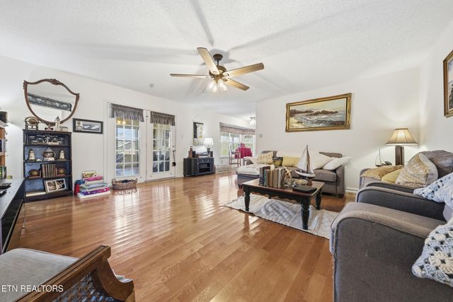 1903 Rosebud Drive, Maryville, TN 37803