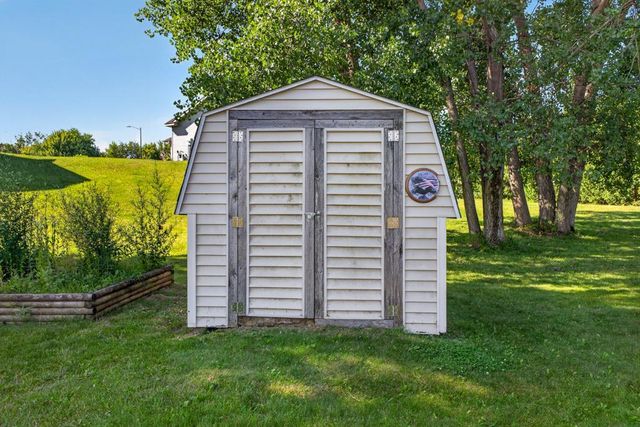 600 4th Street NE, Byron, MN 55920