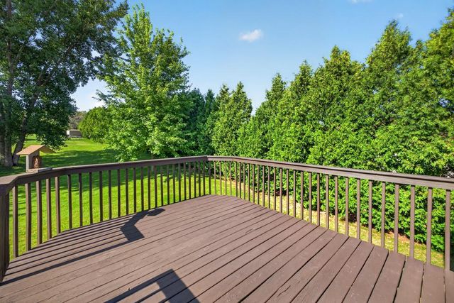 600 4th Street NE, Byron, MN 55920