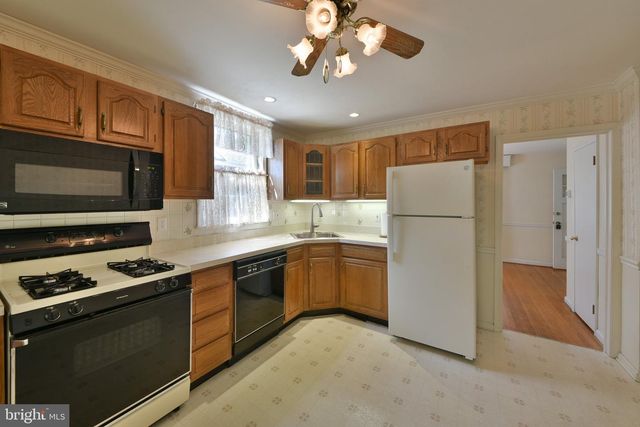 823 LONGSTRETH AVE, Jenkintown, PA 19046