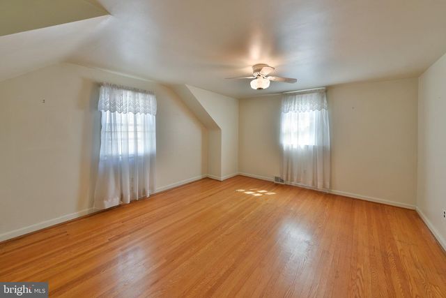 823 LONGSTRETH AVE, Jenkintown, PA 19046