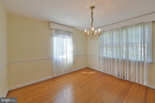 823 LONGSTRETH AVE, Jenkintown, PA 19046