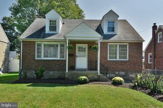 823 LONGSTRETH AVE, Jenkintown, PA 19046