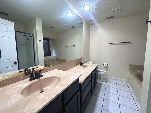 2318 Crystal Creek Lane, Garland, TX 75040