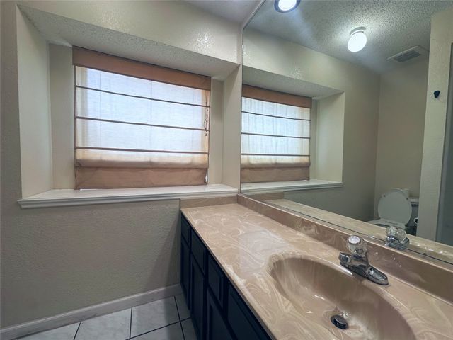 2318 Crystal Creek Lane, Garland, TX 75040