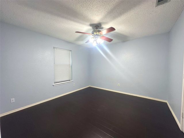2318 Crystal Creek Lane, Garland, TX 75040