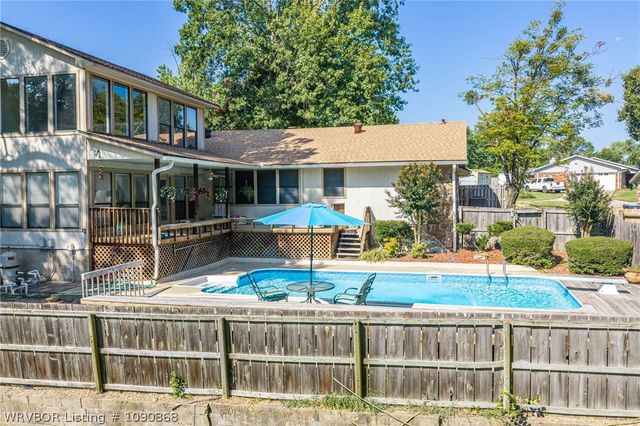 5523 S 92nd Street, Fort Smith, AR 72903