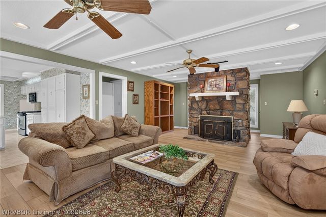 5523 S 92nd Street, Fort Smith, AR 72903