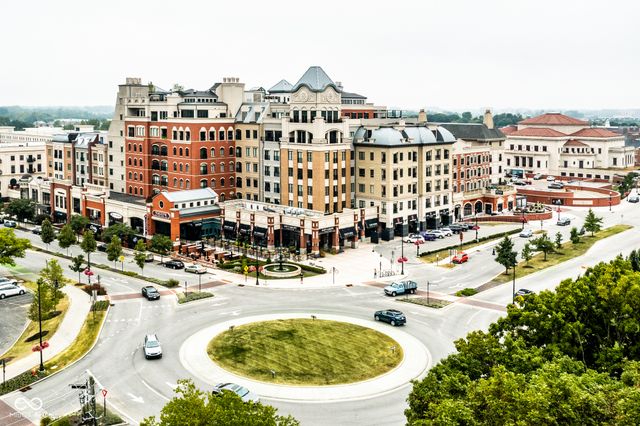 720 S Rangeline Road 701, Carmel, IN 46032