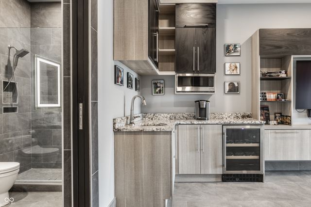 720 S Rangeline Road 701, Carmel, IN 46032