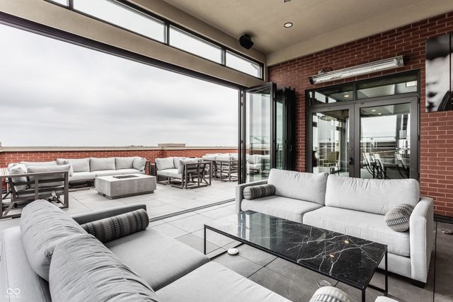 720 S Rangeline Road 701, Carmel, IN 46032