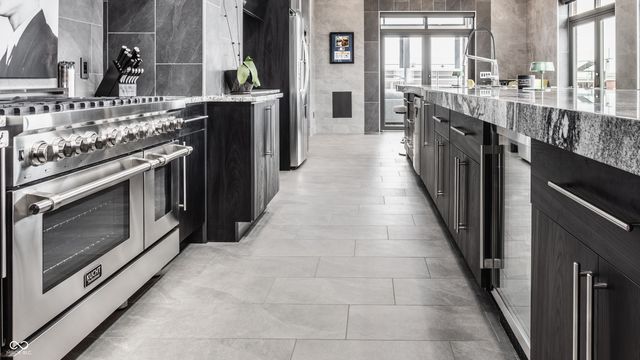 720 S Rangeline Road 701, Carmel, IN 46032