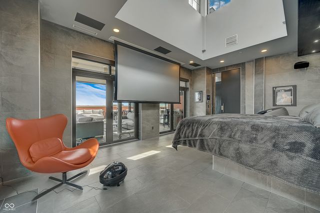 720 S Rangeline Road 701, Carmel, IN 46032