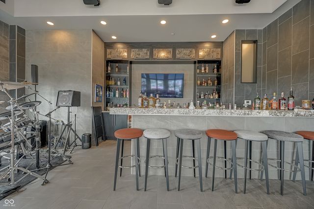 720 S Rangeline Road 701, Carmel, IN 46032