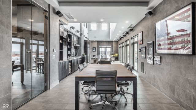 720 S Rangeline Road 701, Carmel, IN 46032