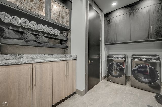 720 S Rangeline Road 701, Carmel, IN 46032