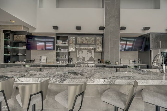 720 S Rangeline Road 701, Carmel, IN 46032