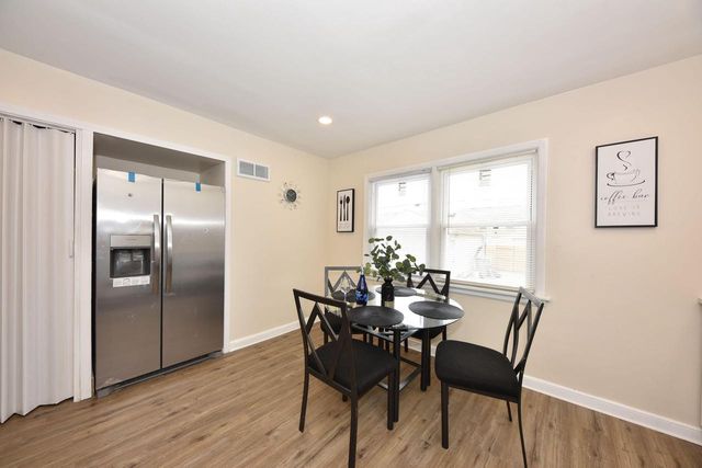 4044 N 44th STREET, Milwaukee, WI 53216