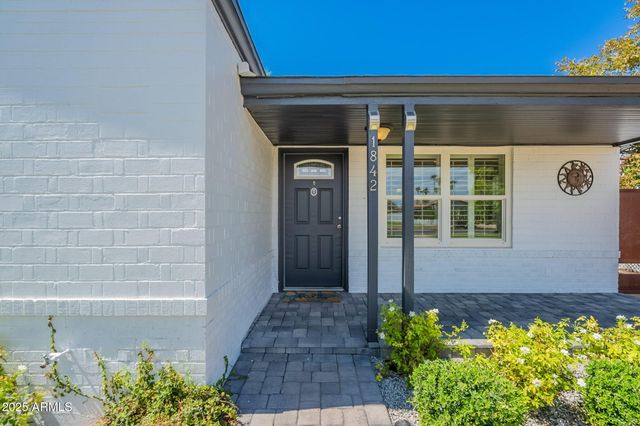 1842 N 17TH Avenue, Phoenix, AZ 85007