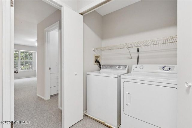 437 Dorchester Way, Manalapan, NJ 07726