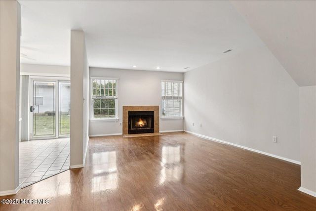 437 Dorchester Way, Manalapan, NJ 07726