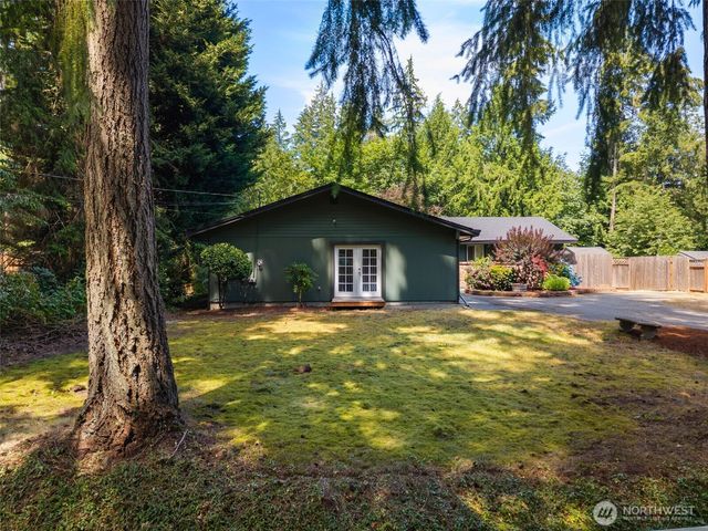 8707 71st Street NW, Gig Harbor, WA 98335