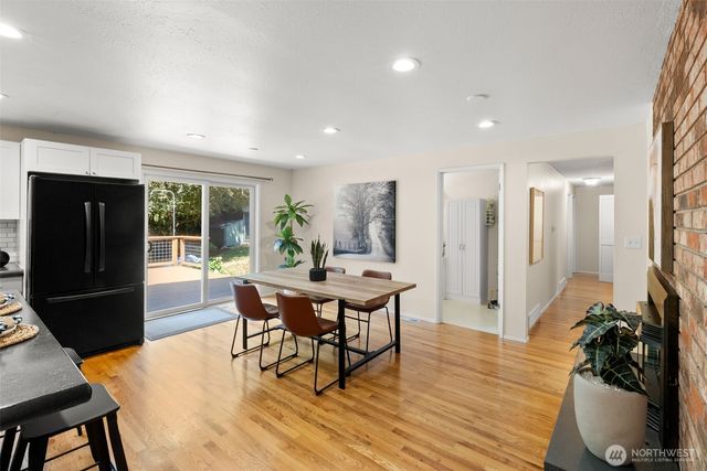 8707 71st Street NW, Gig Harbor, WA 98335