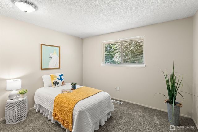 8707 71st Street NW, Gig Harbor, WA 98335
