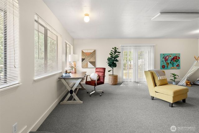 8707 71st Street NW, Gig Harbor, WA 98335