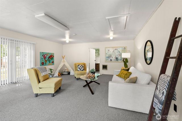 8707 71st Street NW, Gig Harbor, WA 98335