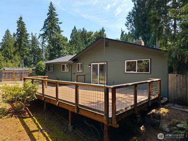8707 71st Street NW, Gig Harbor, WA 98335