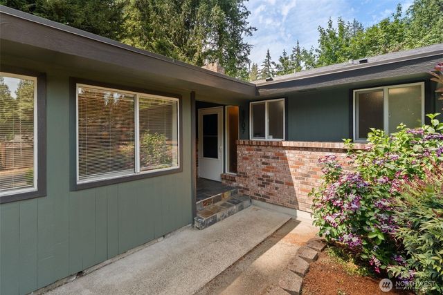 8707 71st Street NW, Gig Harbor, WA 98335
