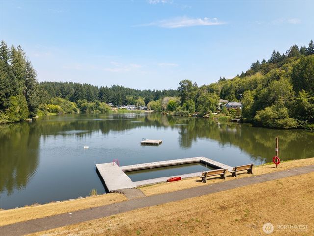 8707 71st Street NW, Gig Harbor, WA 98335