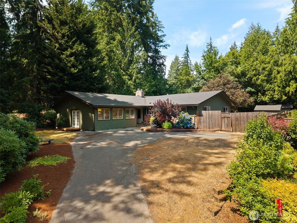 8707 71st Street NW, Gig Harbor, WA 98335