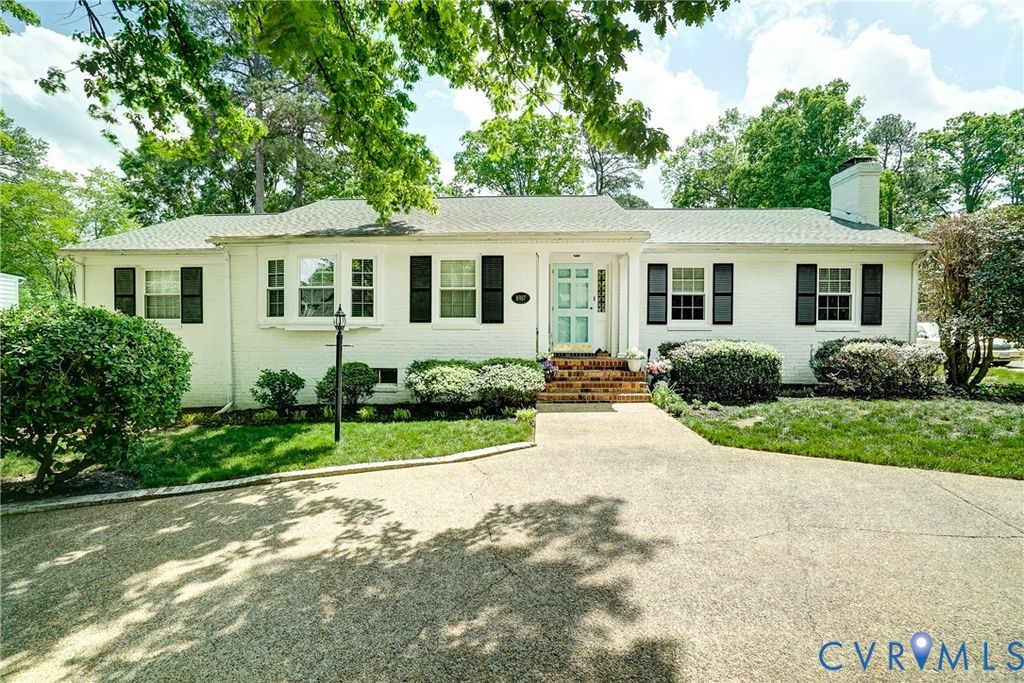 8957 Wishart Rd, Henrico, VA 23229