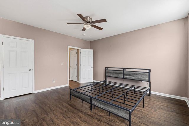 1109 W SILVER ST, Philadelphia, PA 19133