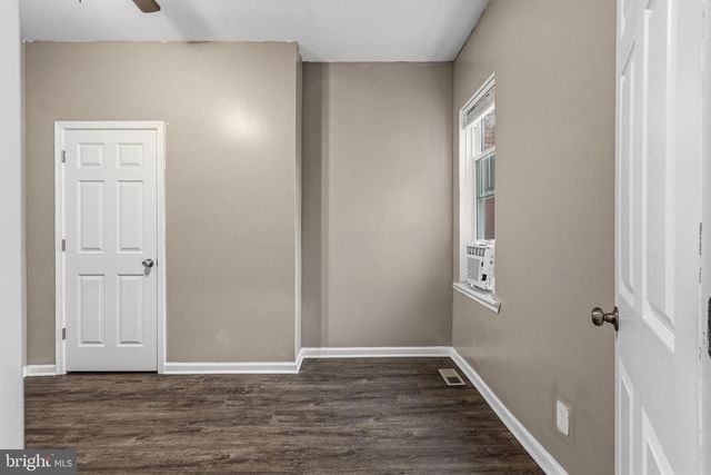 1109 W SILVER ST, Philadelphia, PA 19133