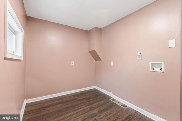 1109 W SILVER ST, Philadelphia, PA 19133